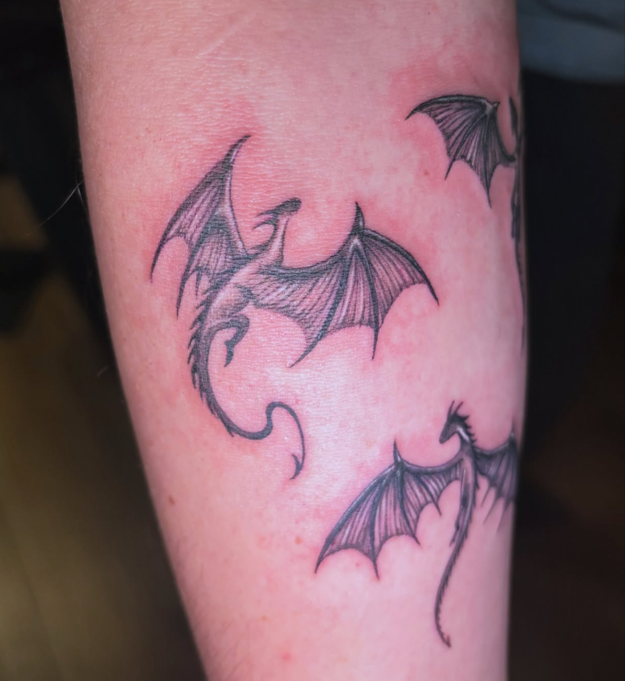 Fine line dragons tattoo by Kiwi